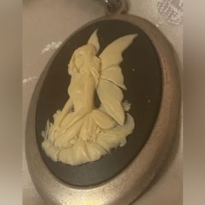 Fairy Cameo with drop Earrings